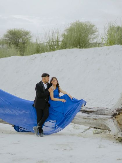 Dreamy Escapes: Unique Landscapes & Gowns photo 47