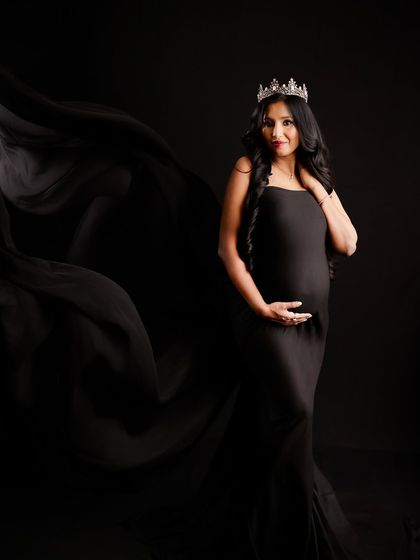 Solo Radiance: Portraits of the Mother-to-Be photo 65