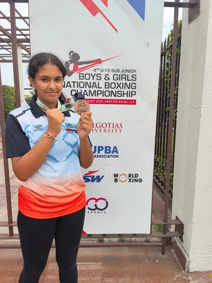 This is what hard work looks like. We are incredibly proud of our student, Ipsa Mehta, showing off her bronze medal from the U-15 Girls National Boxing Championship. Our training prepares young boxers for competitive events at the highest levels.