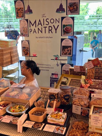 My stall at our first outstation exhibition in Chandigarh. I was so grateful for the warm welcome and the love people showed for my salads, desserts, and grazing boxes.