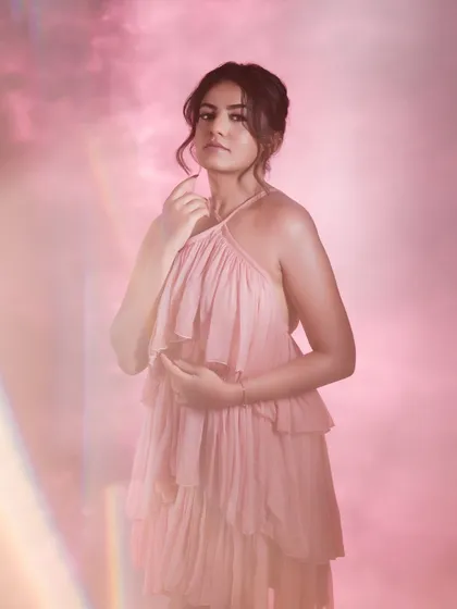 This shot with prism effects adds a magical, ethereal quality to the look.