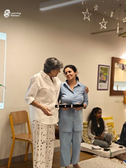 A moment of appreciation between our founder and a lead educator. At Learning Matters, we believe people come first, and we take the time to celebrate the individuals who make our community so special.