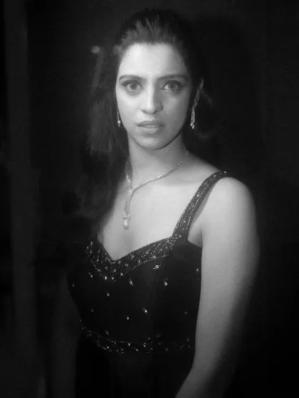 A striking portrait of the bride, Ruchita, at her cocktail party. The grainy, film-like quality of the black and white edit gives this shot a timeless, classic Hollywood feel.