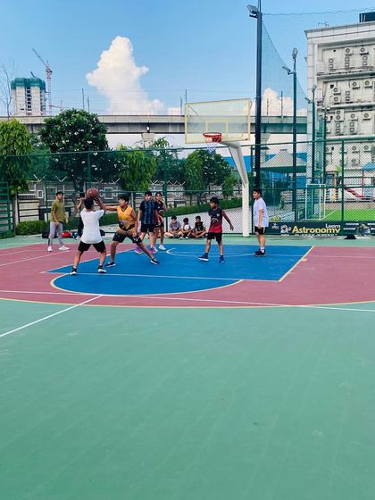 On-Court Action: Scrimmages & Games photo 243