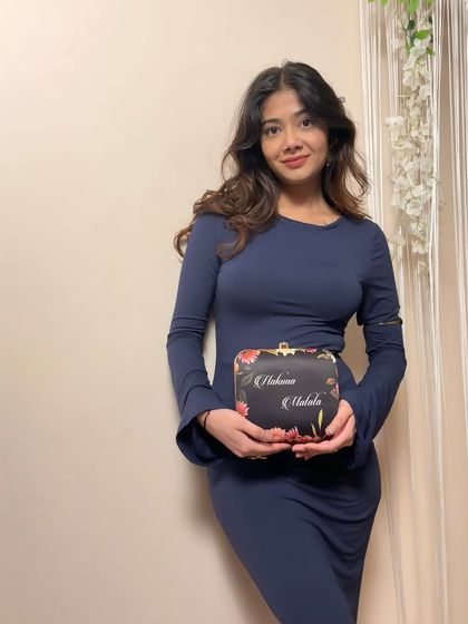 I received this beautiful customized clutch from Artklim. It’s the perfect accessory to personalize an outfit and carry your essentials in style.