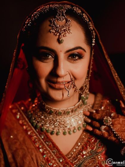 Somesh Chaurasiya - Wedding Photography & Cinematography The Radiant Bride: Solo Portraits photo 36