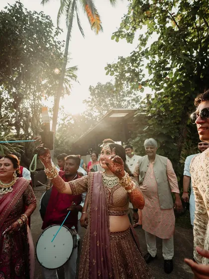 The groom's Baraat was a full-fledged dance festival. The energy was infectious, with dhol players setting the beat and guests showing off their best moves.