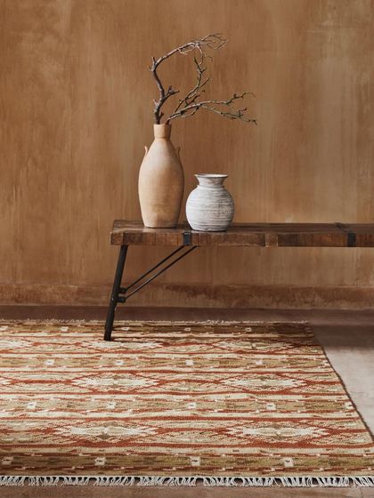 Shiraz Chaand - Commercial Interior & Product Photography Textile & Fabric Lookbooks photo 16