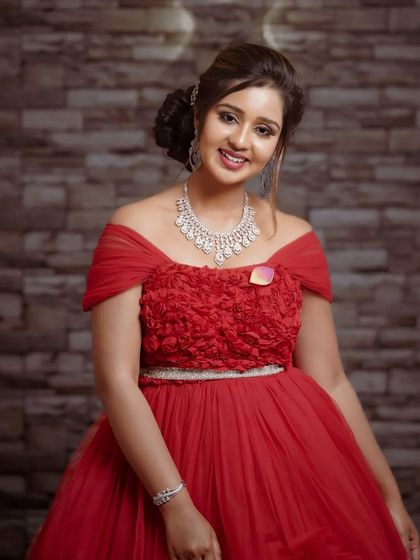 Pradeep Photography - Commercial & Brand Photography Glamour & Contemporary Fashion photo 24