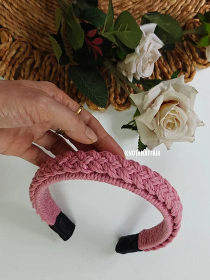 Deepika - Macrame Craft Workshops DIY Hair Accessories photo 4