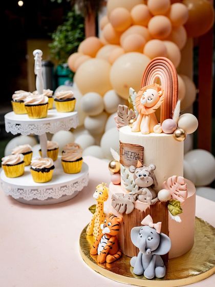 Cuddles & Giggles Photography - Family & Children Photography Birthday Parties & Cake Smashes photo 12