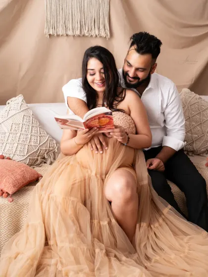 Abhinandan Photography - Maternity Photography Elegant Gown Portraits photo 27