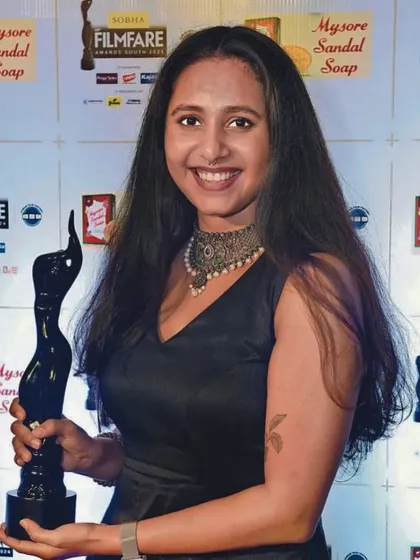 This moment, holding the Filmfare award for "Kadalanu Kaano Horatiro," feels like a dream. I am just so grateful for the love this song has received.