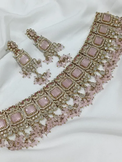 A delicate pink version of the square-cut stone choker.