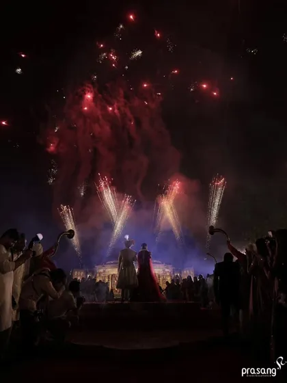 A grand finale to the ceremony. I coordinate spectacular firework displays that light up the night sky as the couple is presented, marking the beginning of their new life together with a dazzling celebration.