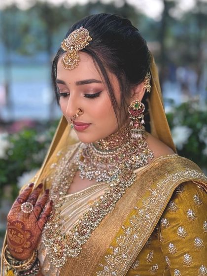 Madhuri Subbaraju - Destination Wedding Makeup Timeless Muhurtham Brides photo 8