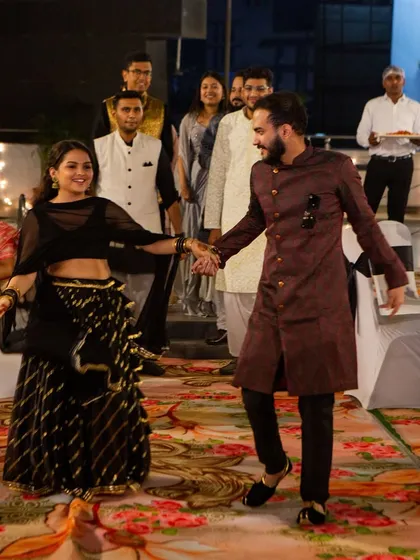 A candid shot from a sangeet performance we choreographed. Our goal is to make you feel so comfortable with the steps that you can just enjoy the moment with your partner, surrounded by your loved ones.