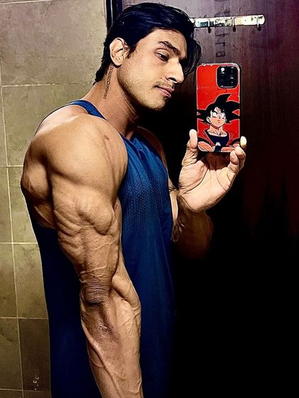 Anupam Adarsh Mishra - Strength and Physique Coaching The Aesthetic Blueprint photo 145