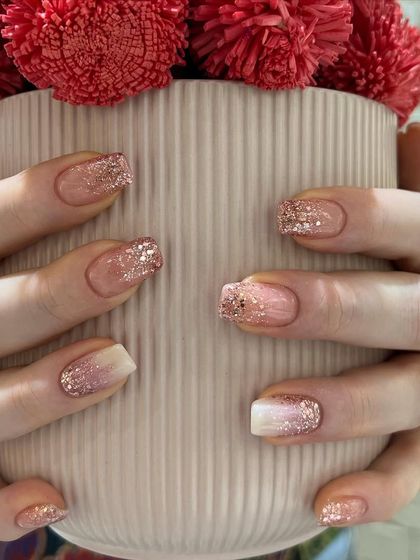Chic & Understated Nails photo 57