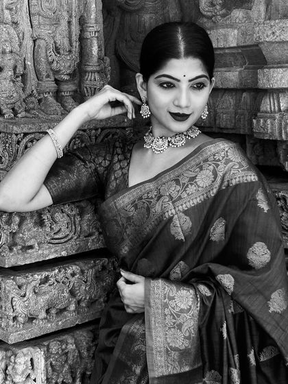 Shreya Balaji - Ethnic Fashion Modeling Regal Portraits & Character Roles photo 6