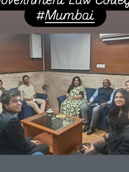 A behind the scenes moment with fellow panelists and organizers at the GLC Mumbai event.