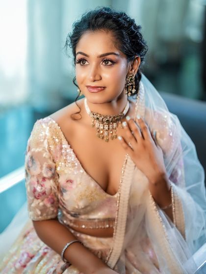 Santosh Ranal Photography - Fashion Photography Designer Lookbooks: Soft & Elegant Styles photo 6