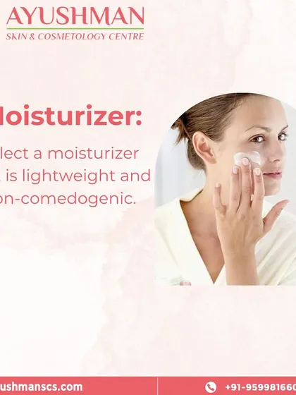 This slide focuses on moisturizers. For a good skincare routine, I recommend selecting a moisturizer that is lightweight and non-comedogenic to avoid clogging pores.