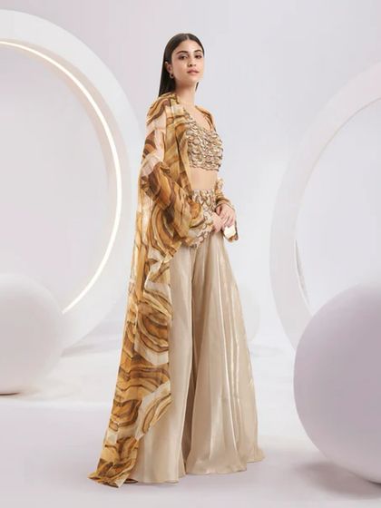 Statement Cape & Jacket Sets photo 11