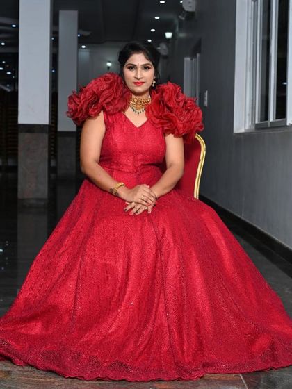 Aarvi The Designer Vastra - Custom Ethnic & Bridal Wear Design Langa Davani, Lehengas & Gowns photo 20