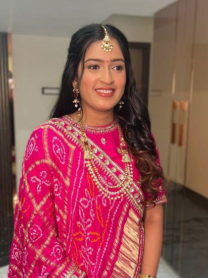 Traditional Gujarati & Saree Looks photo 10