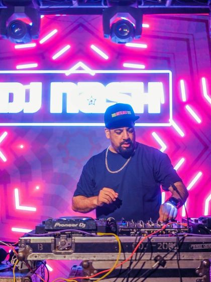 Nash - Club & Event DJ Services Bringing The Hype to College Fests photo 13