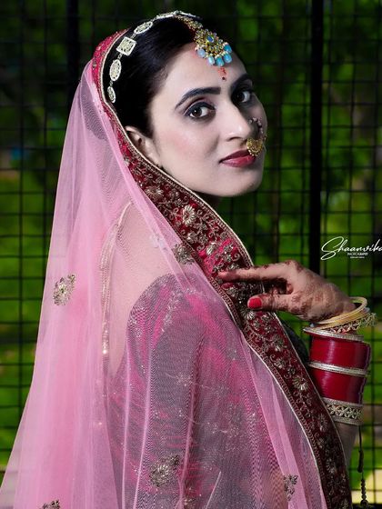 Vibrant Bridal Portraits photo 65