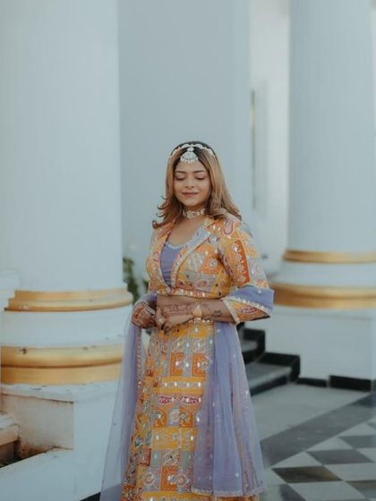 Elegant Looks for Wedding Guests photo 8