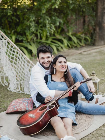 Somesh Chaurasiya - Pre-Wedding Photoshoot & Film City Love: Urban & Cafe Shoots photo 4