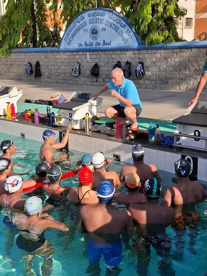 We believe in continuous learning by bringing in global expertise. Here, renowned international coach Pierre Lafontaine conducts a session with our swimmers, sharing elite training methods and world class techniques to keep our team at the forefront of the sport.
