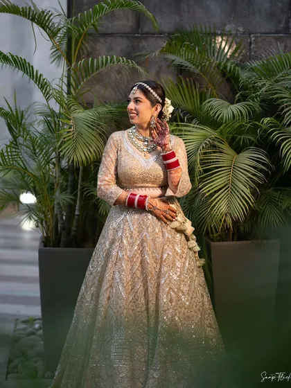 That happy, natural smile says it all. Ria's bridal makeup was all about enhancing her features so she felt comfortable and beautiful.