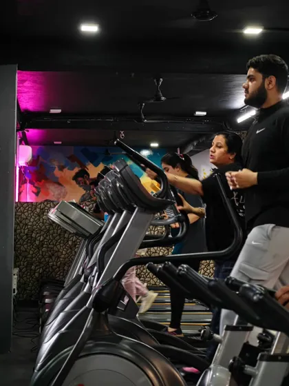 The cardio section of the gym is always buzzing. Here, members are warming up or doing their endurance training on the treadmills as part of their workout.