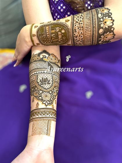 A side view of an engagement design, showing how the patterns wrap around the arm.