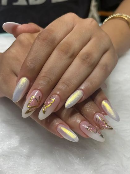 Another shot of the pearly chrome and butterfly nails, showing off their iridescent shine.