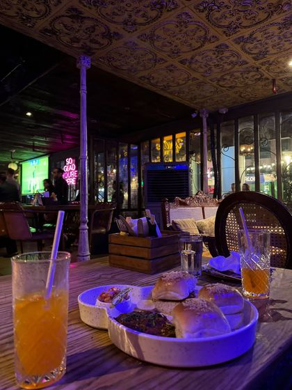 The Keema Pao at The Drunken Botanist was pure indulgence. I love to showcase unique and delicious dishes that a restaurant is known for.