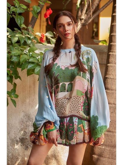 Power Dressing: Suits & Jumpsuits photo 32