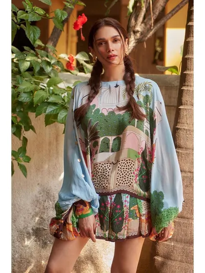 A closer look at the artistic print of the Limerick co-ord set, showing the beautiful colors and details.