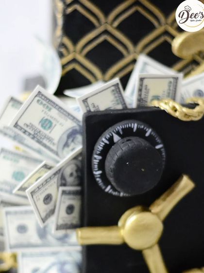 Dee's Bake Studio - Custom Cakes Sculpted & Themed Cakes photo 7