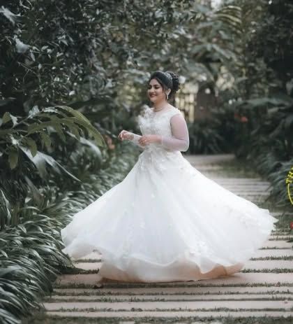 The Lucky Studio - Photoshoot & Special Occasion Outfit Rental Additional Photoshoots photo 4