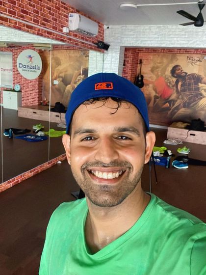 A post-workout selfie after a great session. I’m feeling grateful and energized, ready to take on the week.