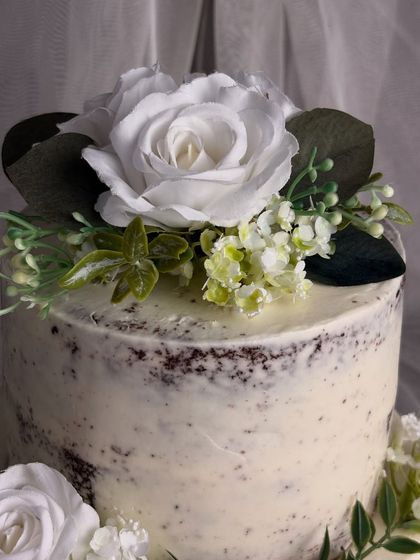 Engagement, Bridal & Baby Shower Cakes photo 5