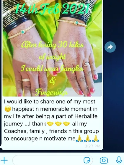 For many of my clients, success isn't just about the number on the scale. It's about the small, happy moments, like being able to wear old jewelry again after losing 30 kilos. This is the kind of personal victory I help you achieve.