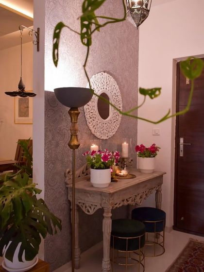 Sushmita - Home Styling & Decoration Welcoming Entryways & Foyers photo 31