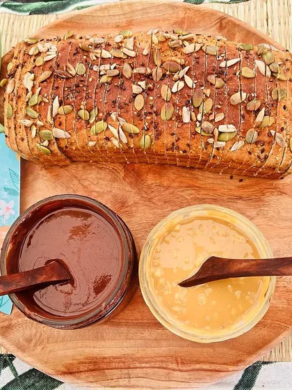Experience a revolution in healthy eating with my one-of-a-kind lentil bread. Paired with my natural spreads, it's a pure, flourless feast that nourishes your body.
