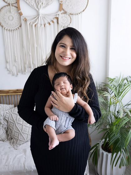 Newborn Sessions: The First Hellos photo 5